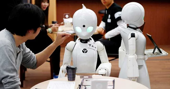 İnsanabənzər robotların dizayn problemi: Bədən də beyin qədər önəmlidir