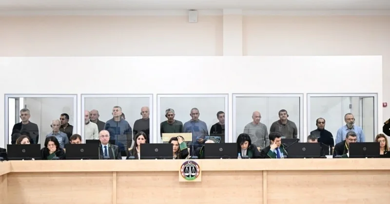 Hərbi cinayətlər törətməkdə təqsirləndirilən erməniəsilli şəxslərin məhkəməsi keçirilir