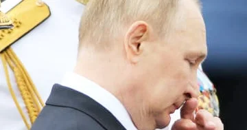 CNN: Putin üsyandan dəlicəsinə qorxur...