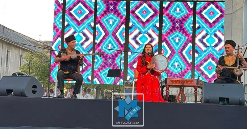 Azərbaycan muğamı Rumıniyanı heyran etdi: Festivalda qürur dolu anlar VİDEO