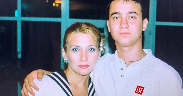 Tale Heydərov anası ilə şəklini paylaşdı