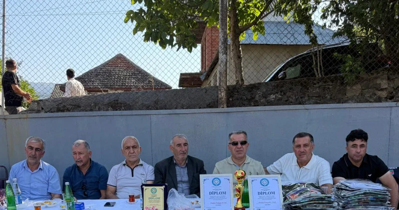 Şəhidlərin əziz xatirəsi yaşıl meydanda yad edildi FOTOLAR