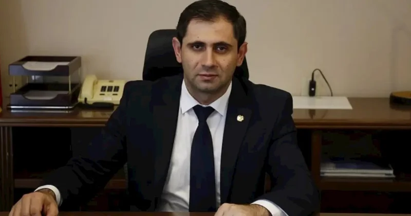 Ermənistanın müdafiə naziri: Ordu kriminal şəbəkələrdən təmizlənir