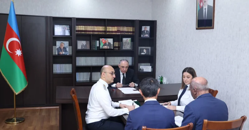 Baş prokuror Qubada vətəndaşların müraciətlərini dinləyib