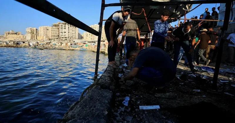 İsrailin Qəzzadakı limana endirdiyi zərbə nəticəsində 6 nəfər ölüb