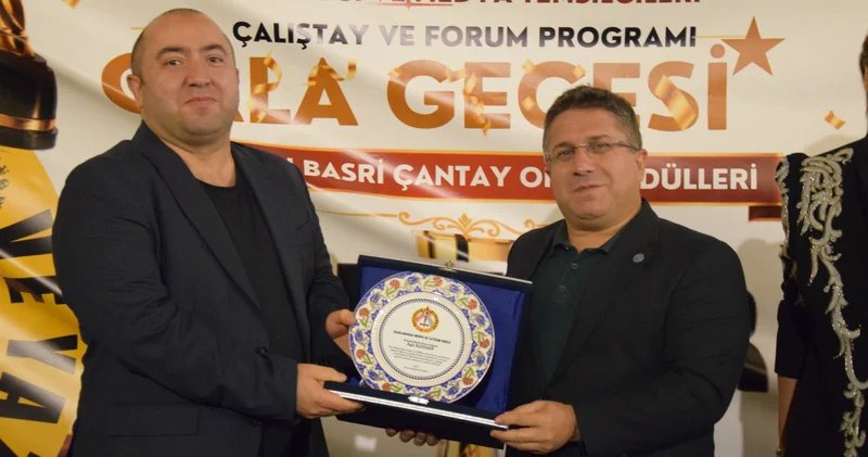 Aqil Ələsgər Türkiyədə “Beynəlxalq Media və Kommunikasiya Mükafatı”na layiq görüldü