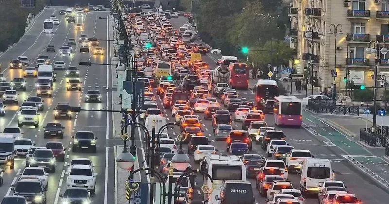 Bakını 15 sentyabr tıxacına belə hazırlayırlar