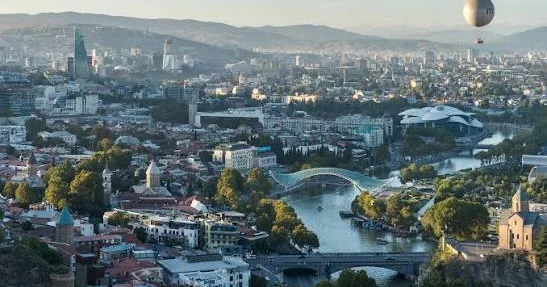 Nazirliklər paytaxtın mərkəzindən köçürüləcək