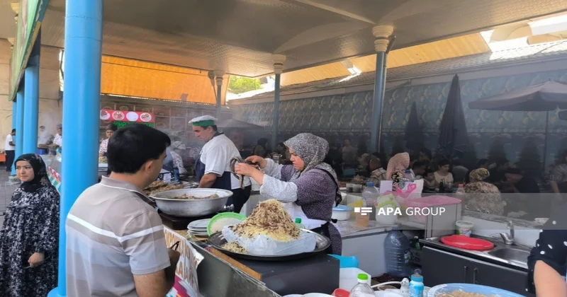 Azərbaycan media nümayəndələri Daşkənddə məşhur Çorsu bazarında olublar FOTO