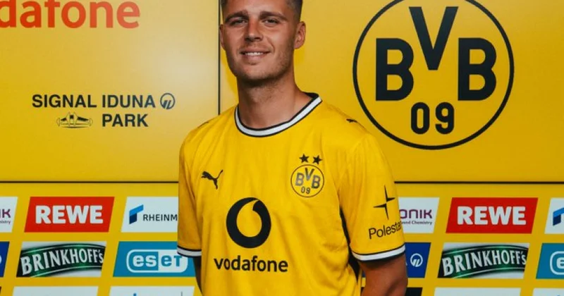 “Borussiya Dortmund” niderlandlı futbolçunu heyətinə qatıb
