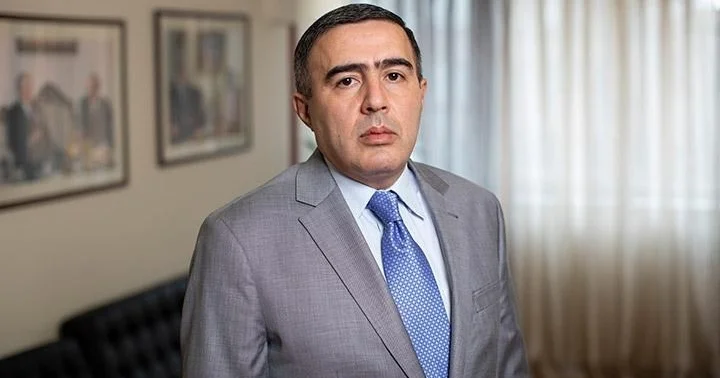 Köçəryanın ofis rəhbəri: “Vətəndaşlar Alen Simonyandan həyasız statuslar deyil, təhlükəsizlik sistemində koordinasiya gözləyir” KONKRET