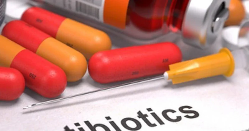 Antibiotiklərin düzgün istifadəsi niyə önəmlidir? Mütəxəssislər AÇIQLADI