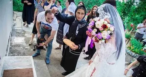 Azərbaycanda bir ayda toyların sayı demək olar ki, iki dəfə azalıb..?