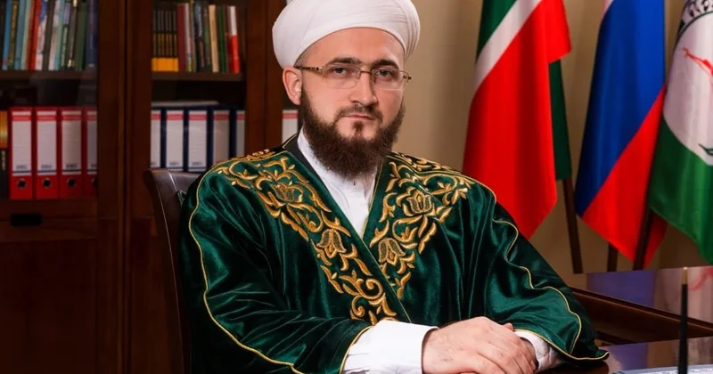Tatarıstan müftisi ChatGPT dən şikayət etdi: Qurandan bəzi sözləri təhrif edir VİDEO