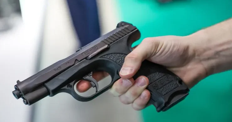 3 polisi öldürüb intihar etdi