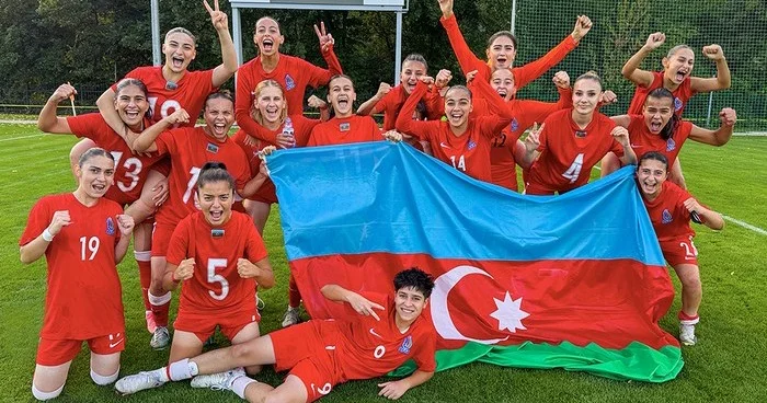 Qadın futbolçularımız yenə də Moldova üzərində qələbə qazanıblar