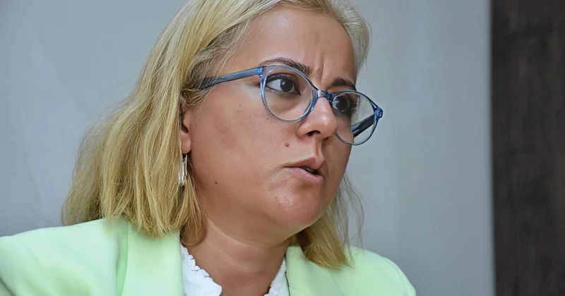 Nigar Köçərlinin müsadirə olunan kitabları qaytarıldı VİDEO