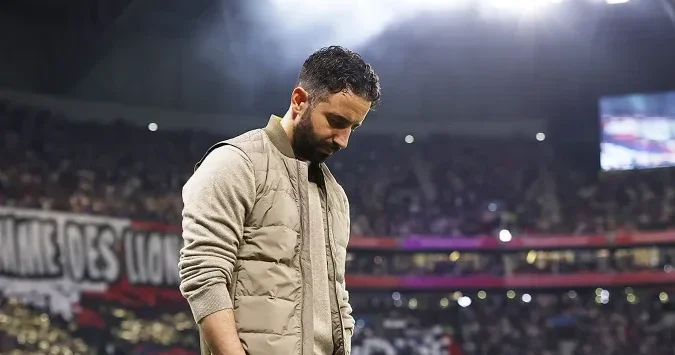 Ferqyusonun keçmiş köməkçisi Amorimi əvəzlə biləcək mütəxəssisin adını çəkdi