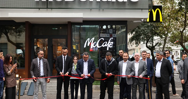 “McDonald’s”ın yeni restoranı bu ünvanda fəaliyyətə başladı Fotolar