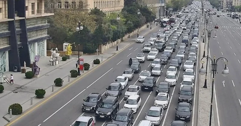 Bakı üçün yeni yol xəritəsi: Tıxaclara son qoyulur?