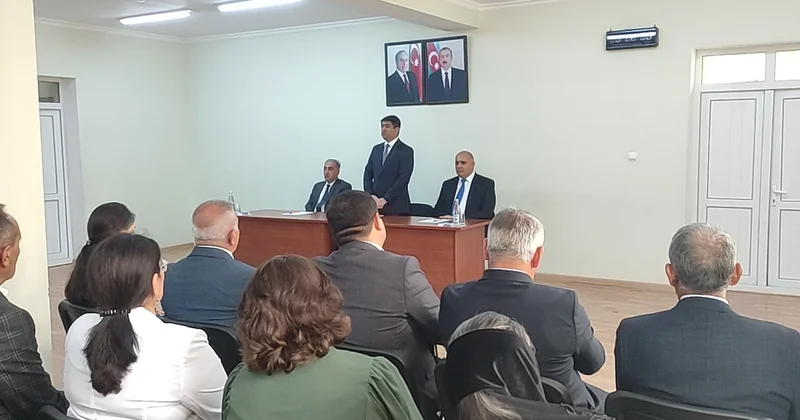 Seymur Orucov səyyar qəbulunu Göycəli kənd sakinləri ilə keçirdi FOTOLAR