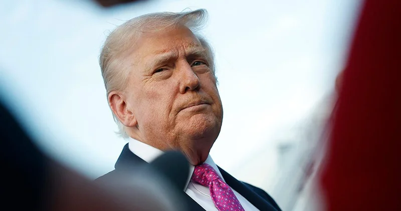 Bloomberg: Трамп собирается ударить по России пошлинами