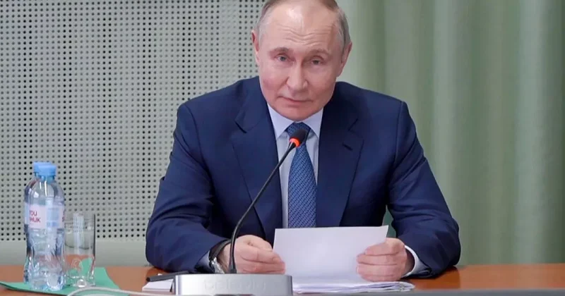 Путин пообещал подумать над возвращением Волгограду названия Сталинград