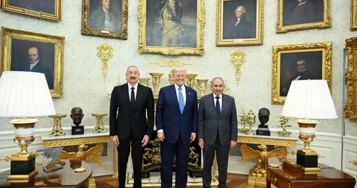 Дональд Трамп рассказал о переговорах с лидерами Азербайджана и Армении