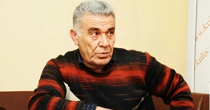 Поэт Алисамид Кюр помещен в реанимацию