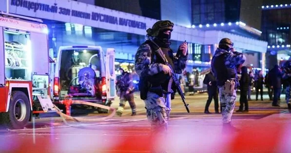 Moskvada ticarət mərkəzində bomba təhlükəsi...