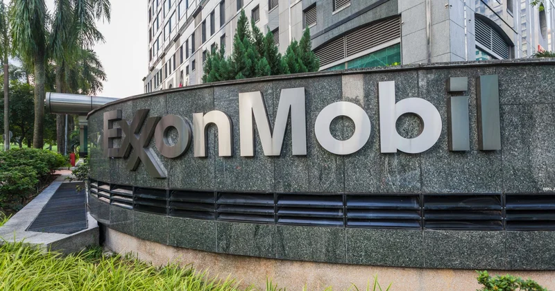 Exxon Mobil не вернется в Россию и требует $4,6 млрд компенсации Minval Politika