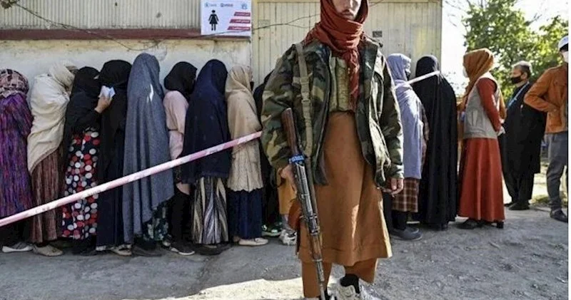Əfqanıstanda internet qadağan edildi