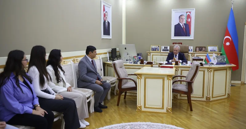 Gəncə Dövlət Universitetinin tələbələri ikili diplom proqramı üzrə təhsillərini başa vurdular