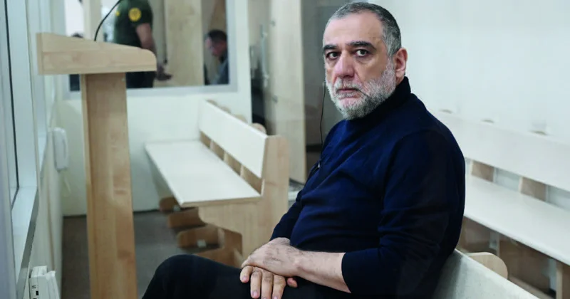 Saman çöpündən yapışan Ruben