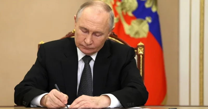 Putin Qərbdən qida idxalına qoyulan qadağanı 2028 ci ilin sonuna qədər uzadıb