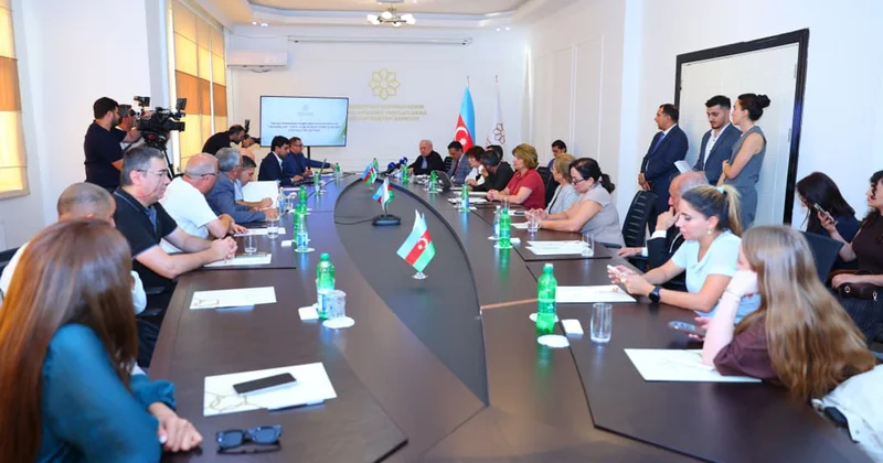 Qafqaz Albaniyası ilə bağlı seminar keçirilib Fotolar