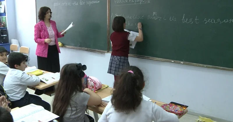 Müəllimlərin işə qəbulu müsabiqəsindən sonra təxminən 3 minə yaxın vakant yer yaranıb