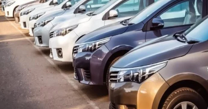 50% dək endirim: Dövlət qurumları avtomobillərini satışa çıxarır SİYAHI