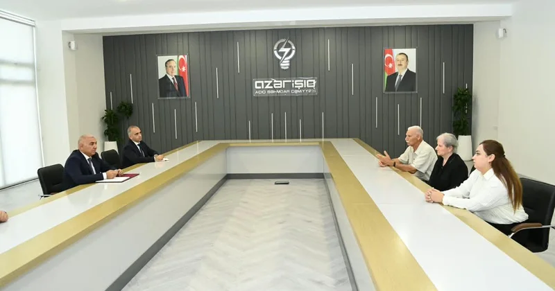 “Azərişıq” ASC nin sədri Vüqar Əhmədov Ağdamda vətəndaşları qəbul edib