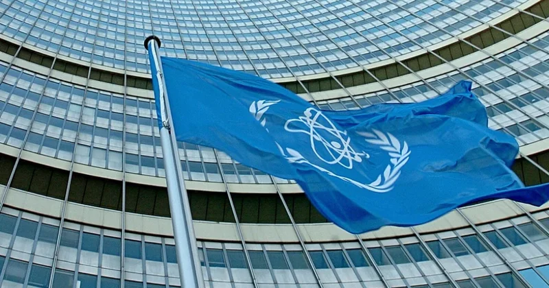 AEBA: PUA Kursk AES in soyutma qülləsini vurub