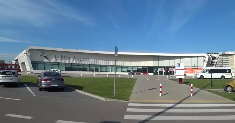 Польша закрывает аэропорты