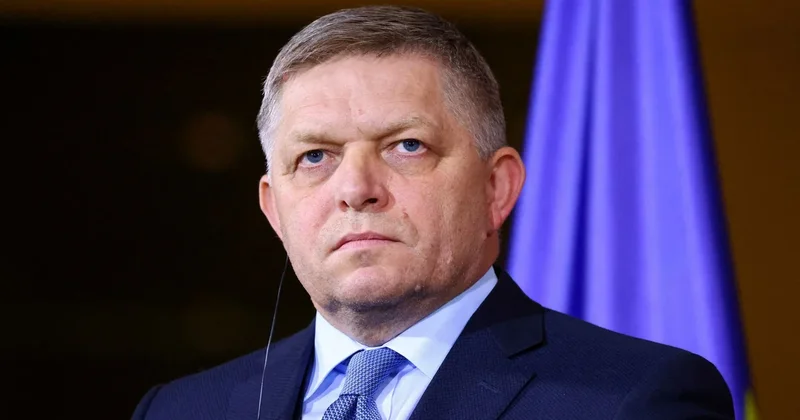Фицо отменил поездку в Украину из за болезни
