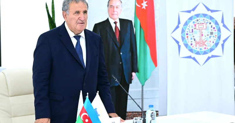 “Cənubi Qafqazın yeni geosiyasi reallıqları və Azərbaycanın regional enerji strategiyası” elmi konfrans