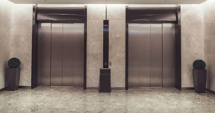 Binalarda lift və şlaqbaumlar təmir ediləcək