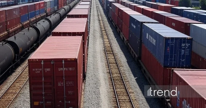 В Азербайджане увеличился объем грузоперевозок по транспортным коридорам