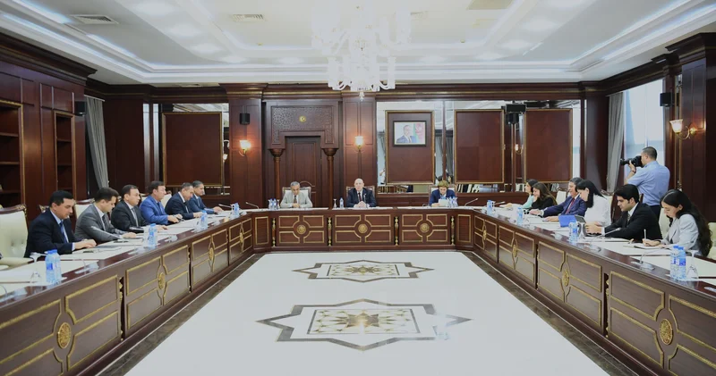 Əhliman Əmiraslanovun sədrliyi ilə Səhiyyə komitəsinin ilk iclası keçirildi FOTOLAR