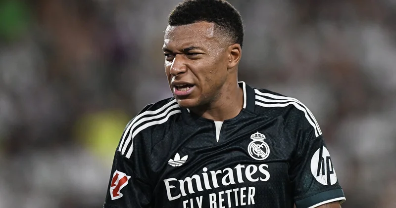Kilian Mbappe kimlərin yenidən Real a qayıtmasını istəyir?