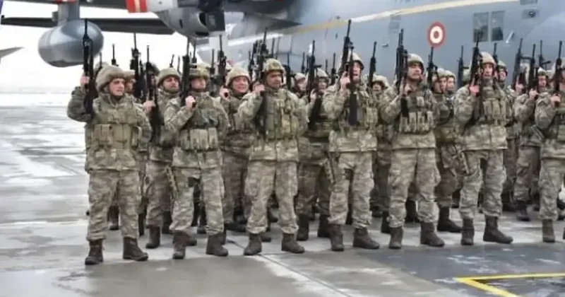 Türkiyə komandoları Yunanıstanla sərhəddə GÖRÜNTÜ