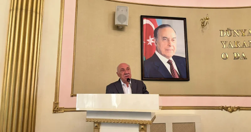 Ədəbiyyat Muzeyində sevgi planeti Atilla BABƏKOĞLU yazır