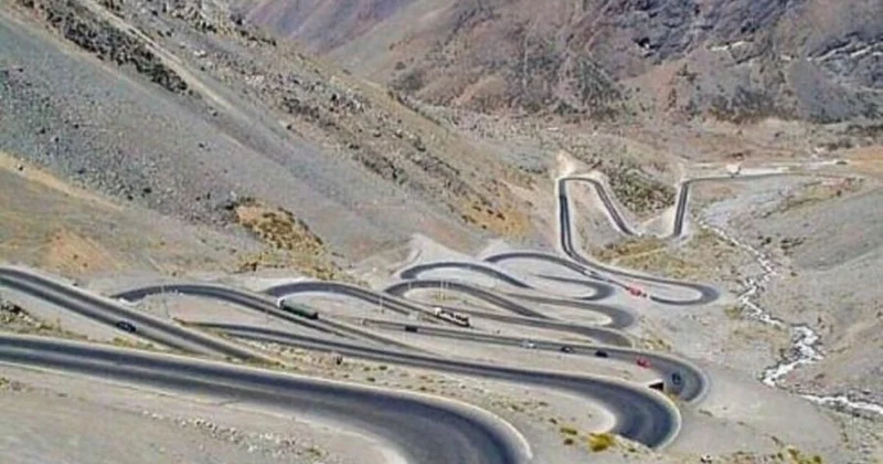Qırğızıstanda dəhşətli avtoqəza, azı 6 ölü